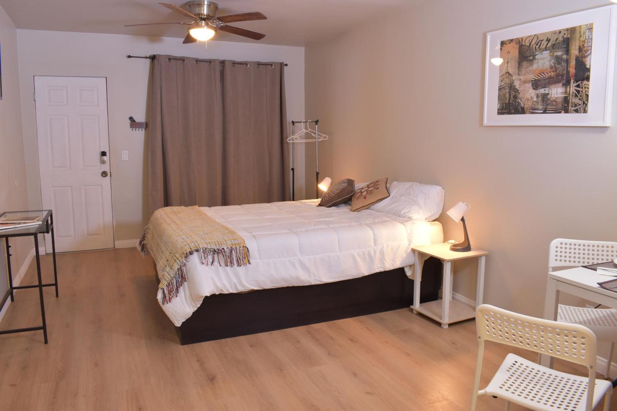 Chayo'S Departamentos Apartment เอนเซนาดา ภายนอก รูปภาพ