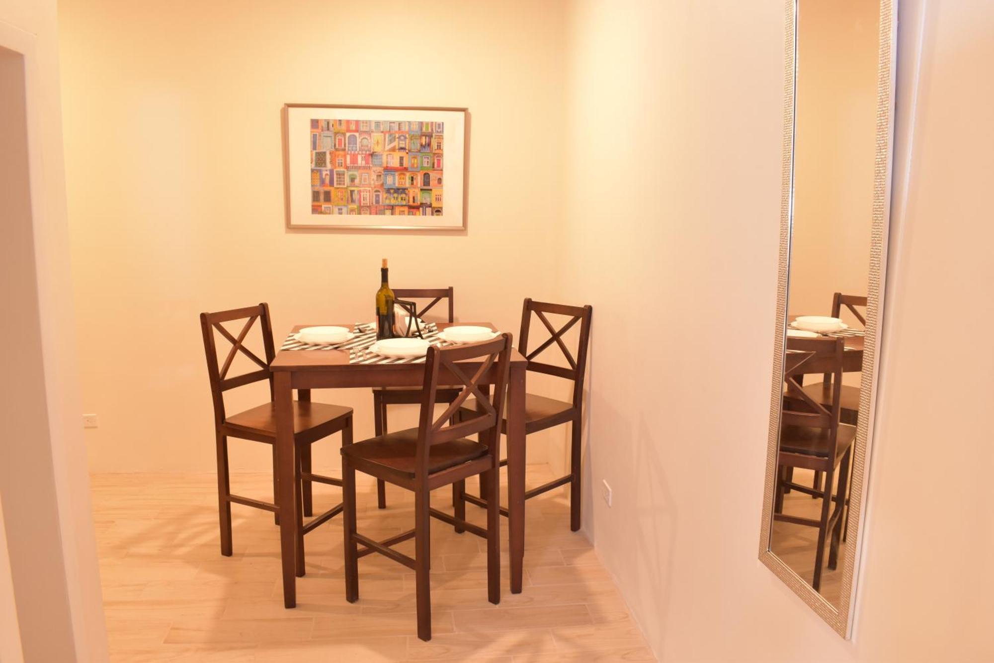 Chayo'S Departamentos Apartment เอนเซนาดา ภายนอก รูปภาพ